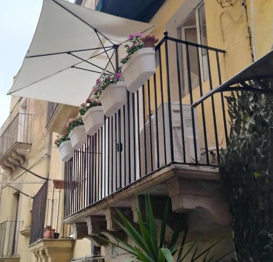 Guest House Alla Scala Caltagirone Italy